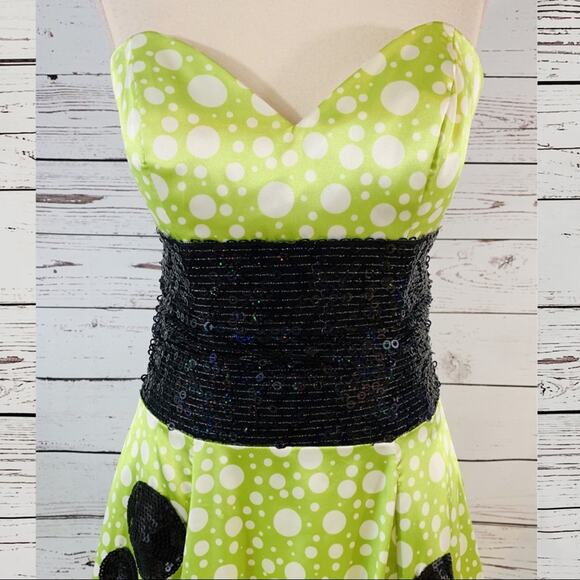 Party Time Green white black sequin dot formal - Picture 2 of 7